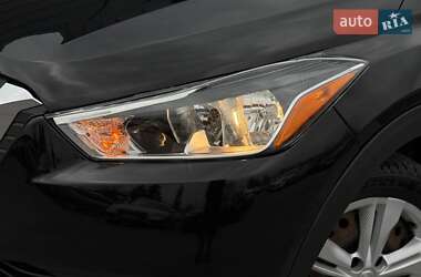 Внедорожник / Кроссовер Nissan Kicks 2020 в 