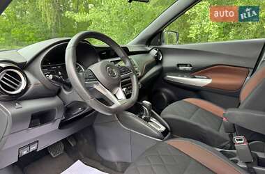 Позашляховик / Кросовер Nissan Kicks 2018 в 