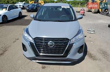 Позашляховик / Кросовер Nissan Kicks 2021 в 