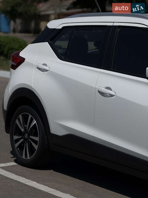 Позашляховик / Кросовер Nissan Kicks 2018 в Одесі