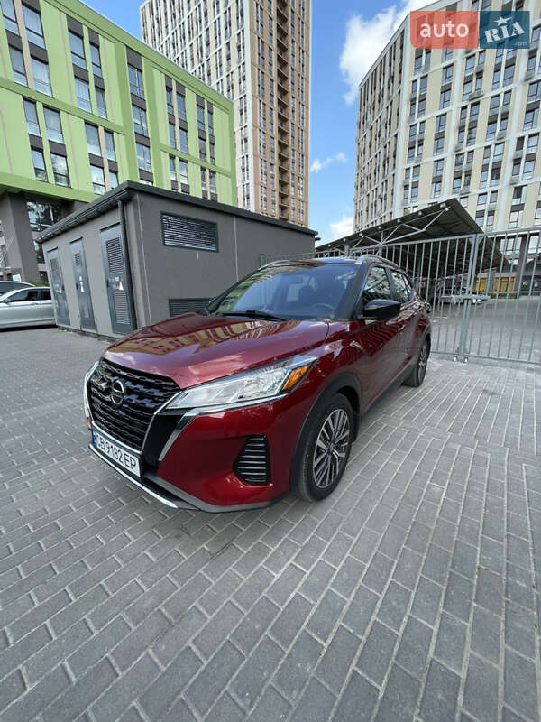 Позашляховик / Кросовер Nissan Kicks 2021 в Києві