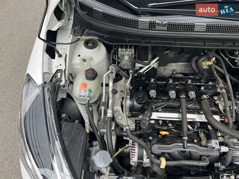 Внедорожник / Кроссовер Nissan Kicks 2018 в Днепре фото 35 Внедорожник / Кроссовер Nissan Kicks 2018 в Днепре