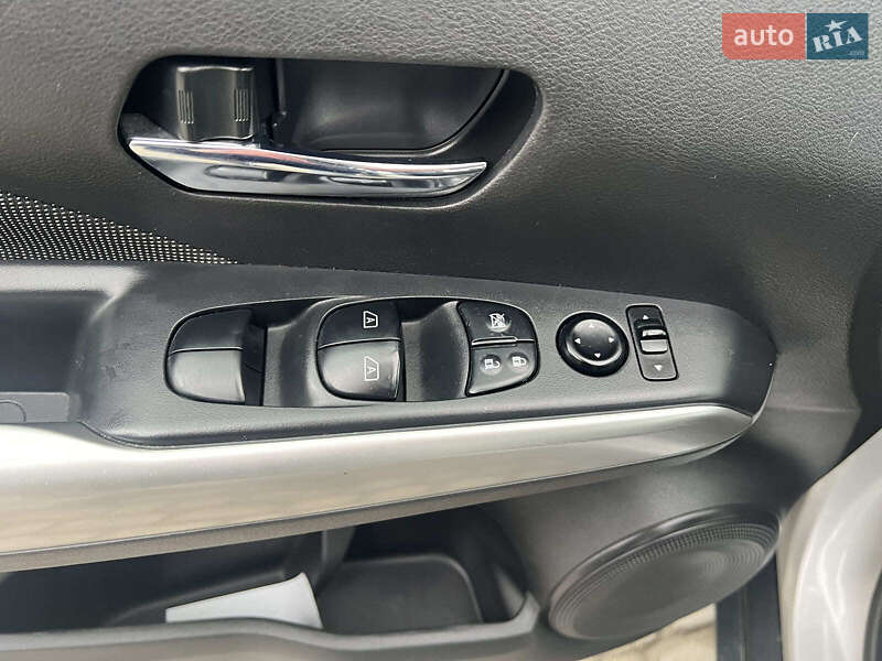 Внедорожник / Кроссовер Nissan Kicks 2020 в Львове