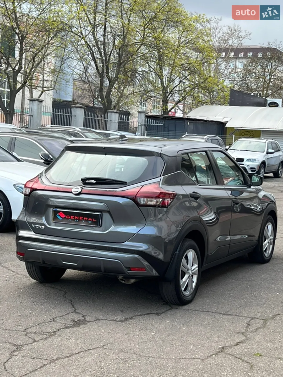 2021 Nissan Kicks - мініатюра 10