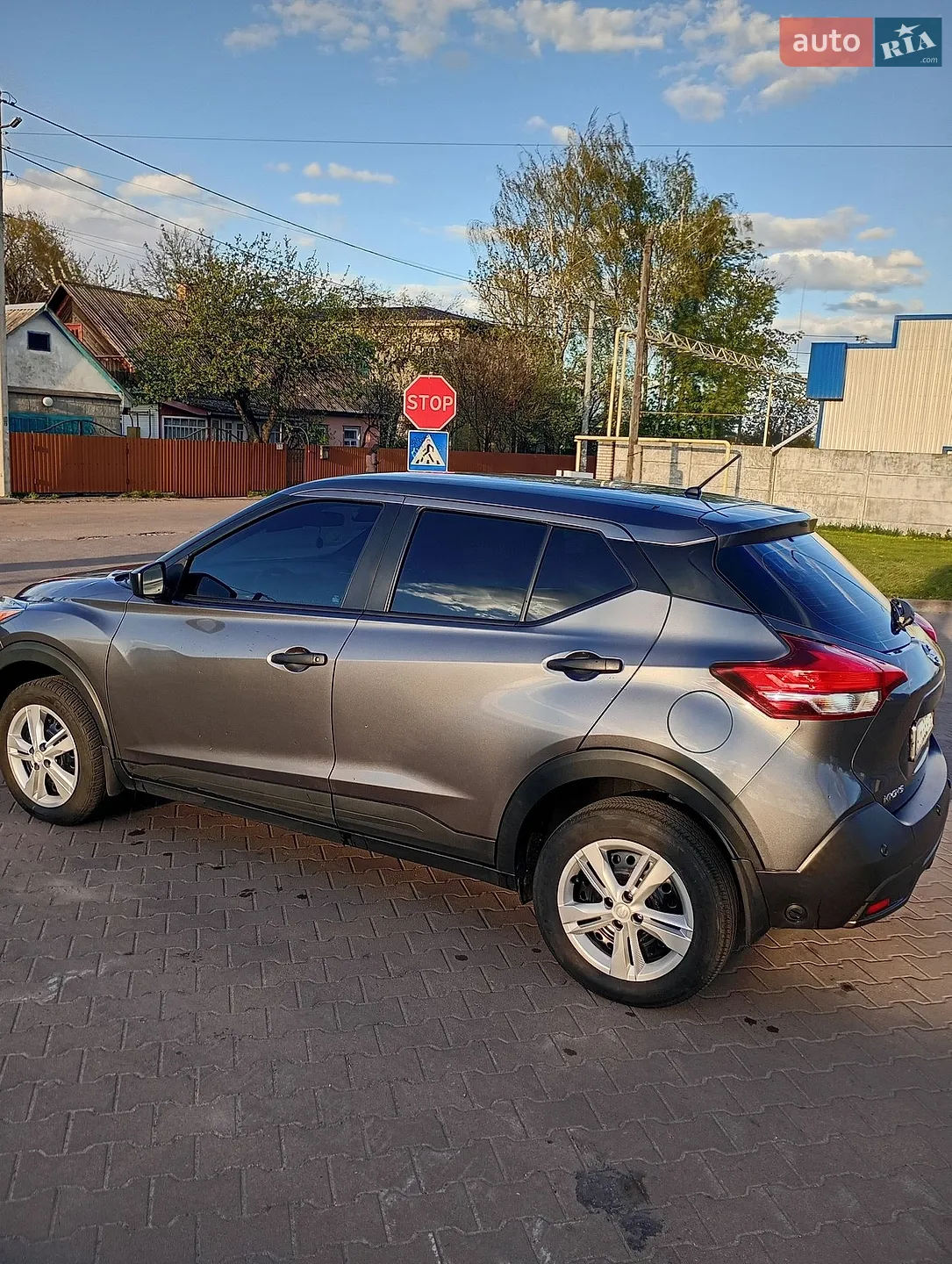 2020 Nissan Kicks - мініатюра 2