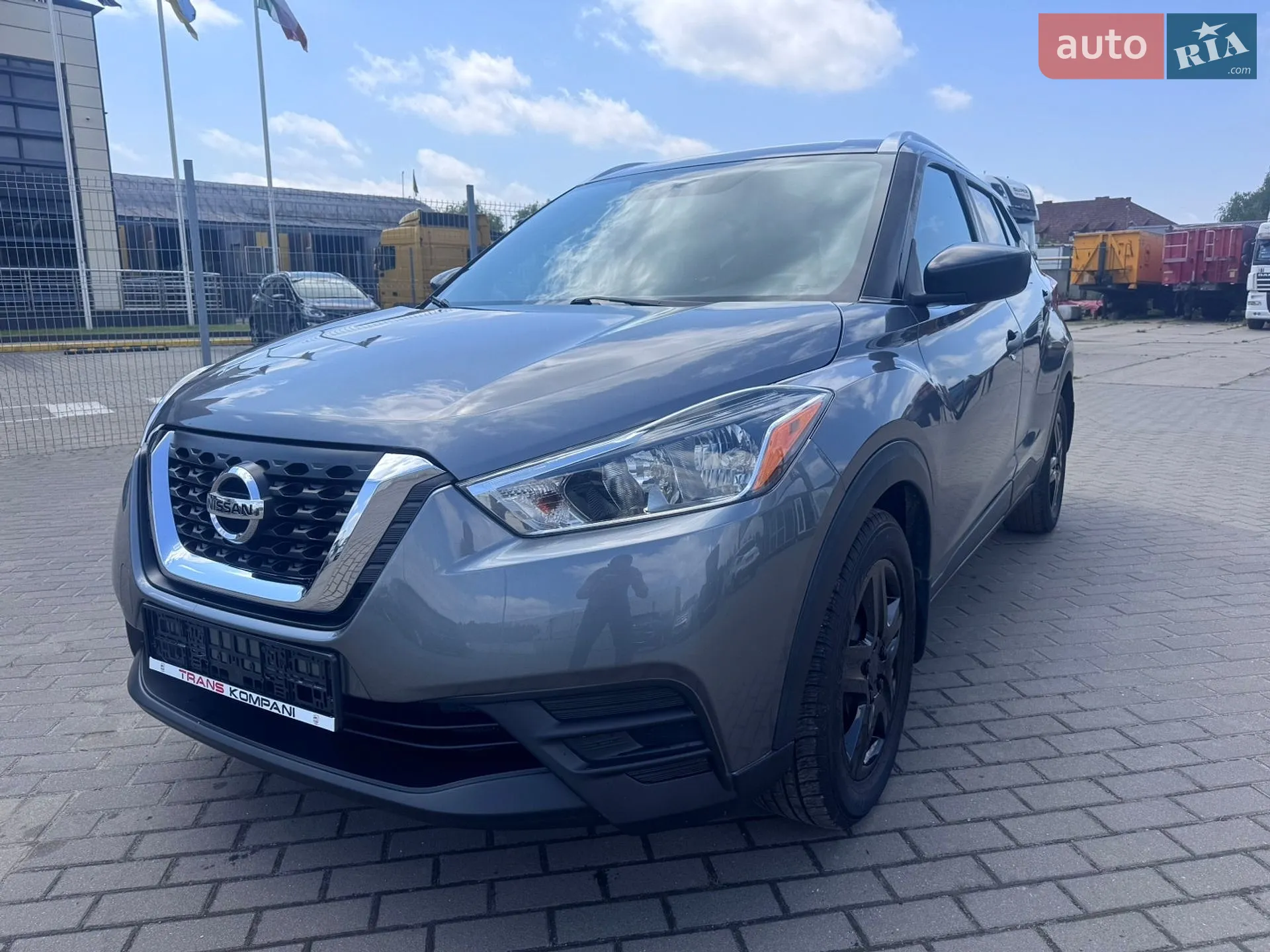 2019 Nissan Kicks - мініатюра 2