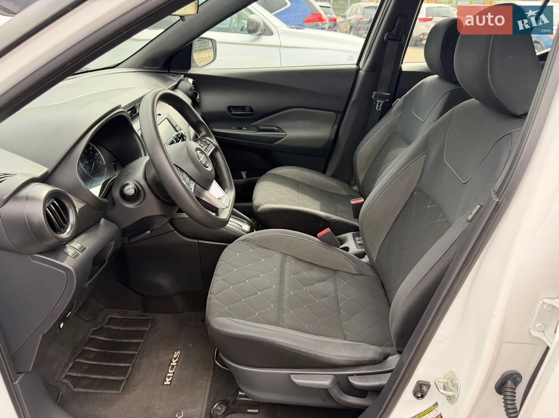 2019 Nissan Kicks - мініатюра 6
