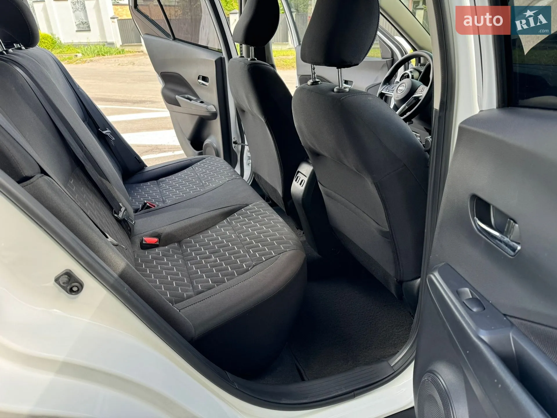 2025 Nissan Kicks - мініатюра 44