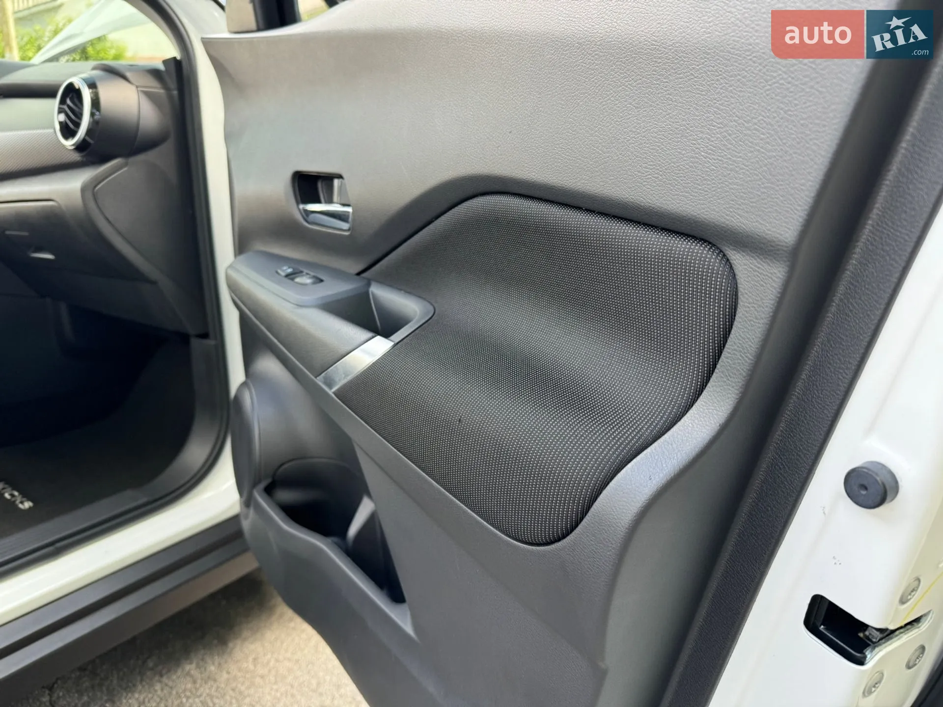 2025 Nissan Kicks - мініатюра 47