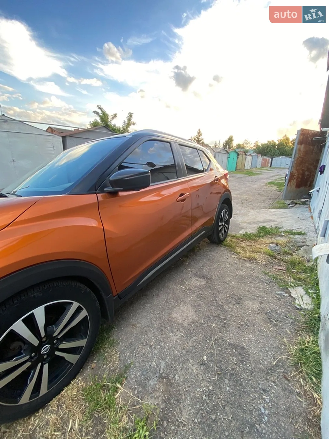 Nissan Kicks 2020 VIN 3N1CP5DV8LL564291 фото оголошення 8 з 22