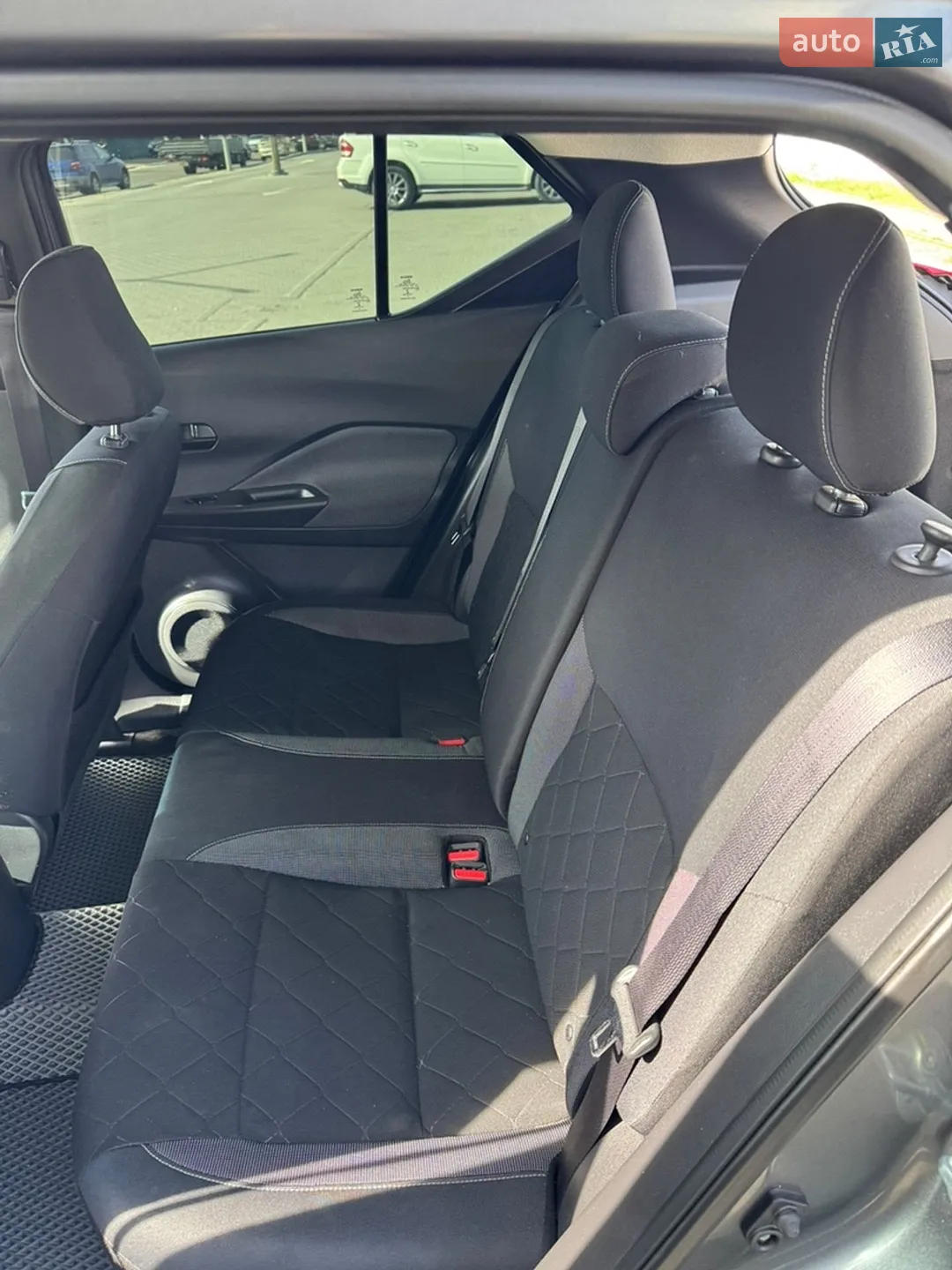 2019 Nissan Kicks - мініатюра 11