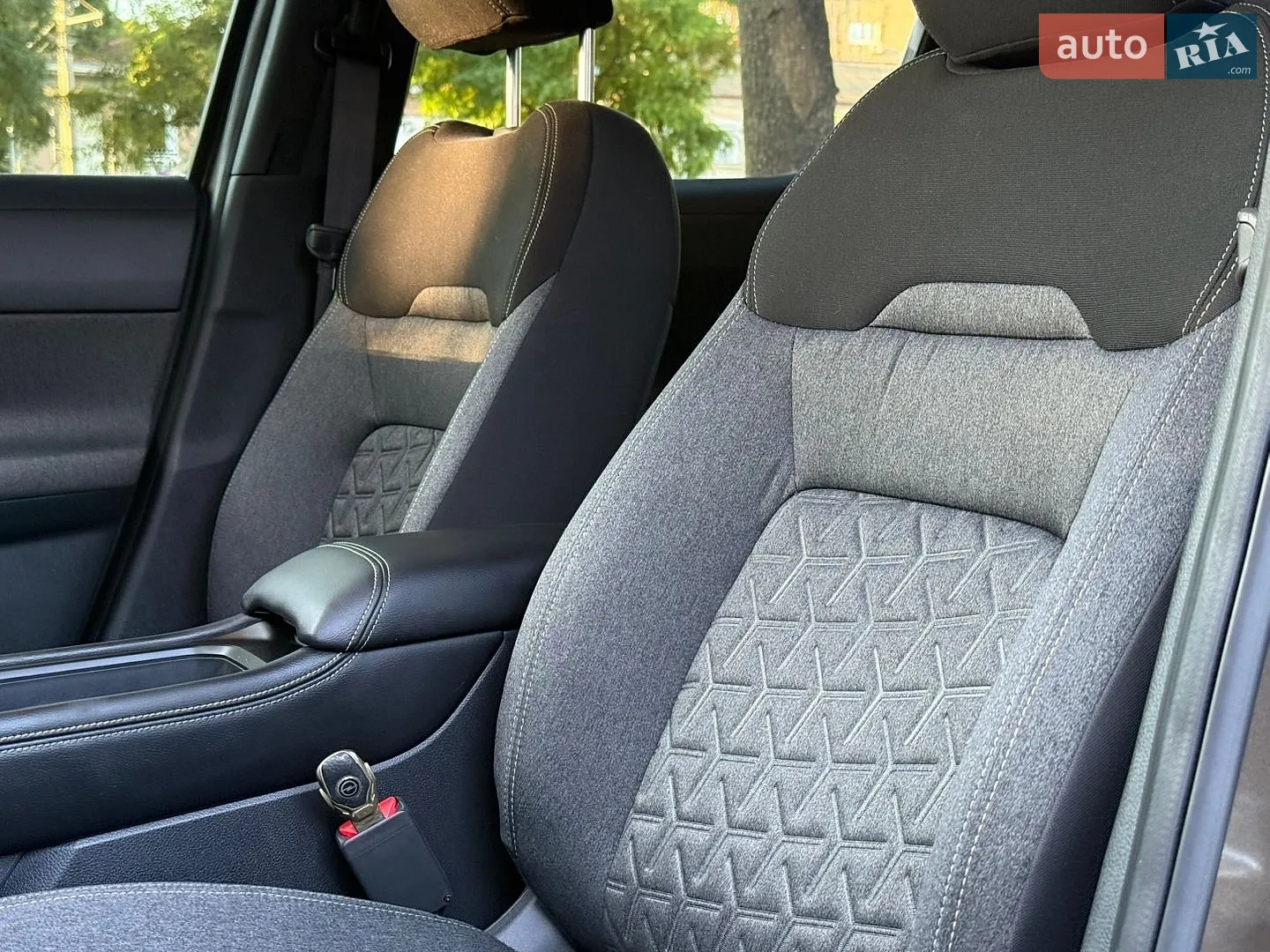 2025 Nissan Kicks - мініатюра 21