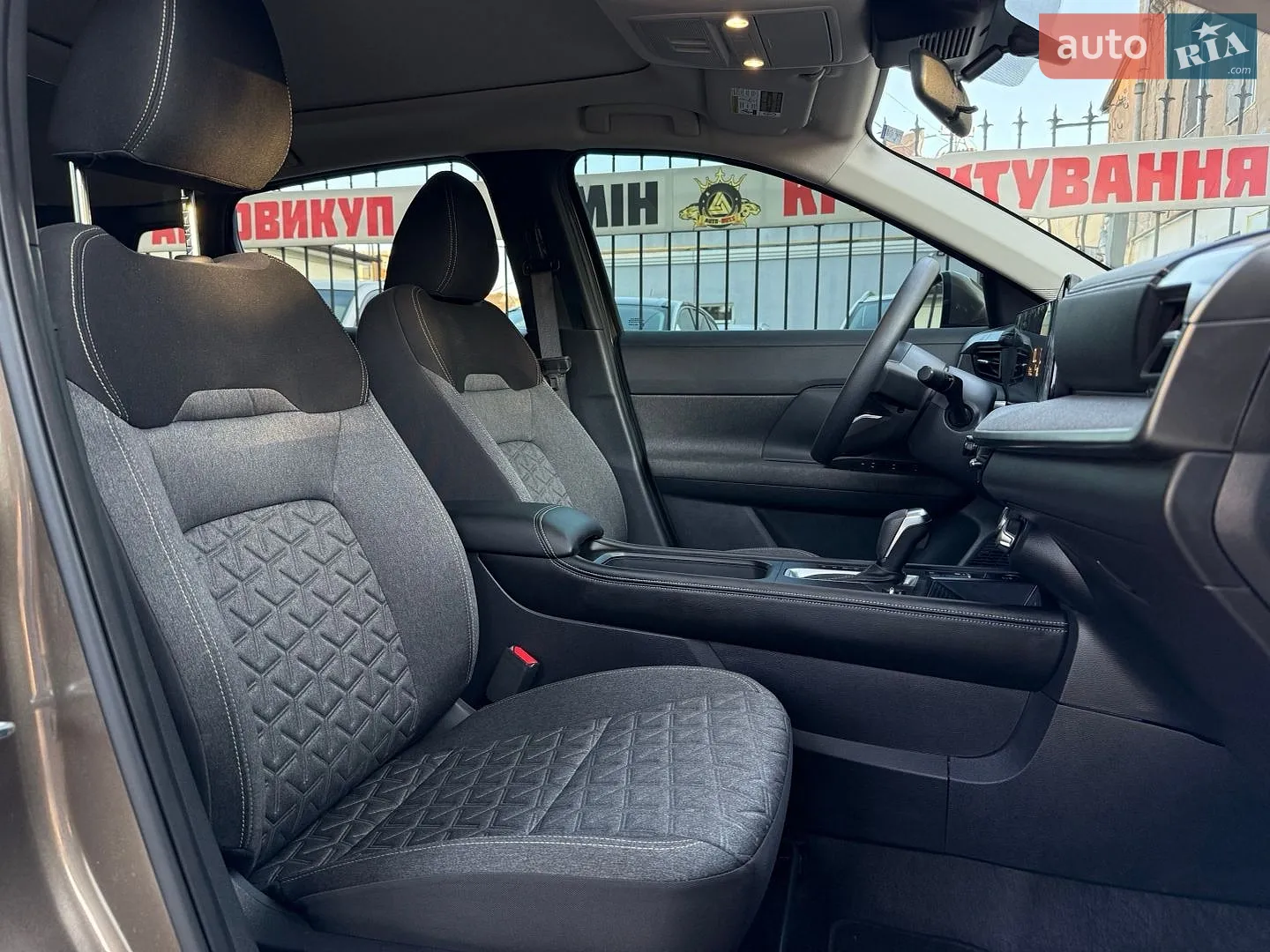 2025 Nissan Kicks - мініатюра 31