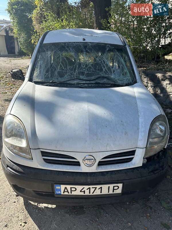 Nissan Kubistar 2003