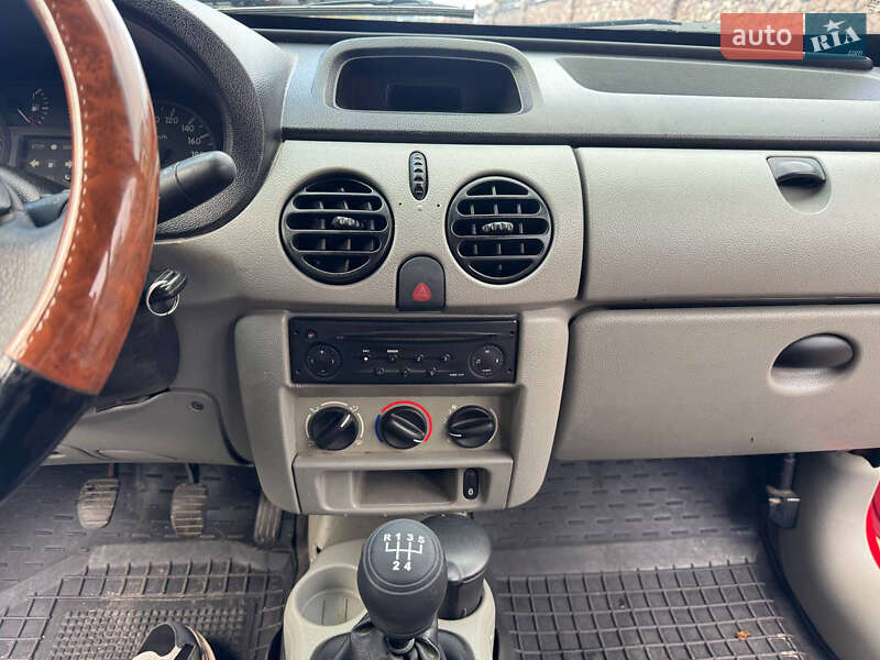 Минивэн Nissan Kubistar 2004 в Звягеле фото 21 Минивэн Nissan Kubistar 2004 в Звягеле