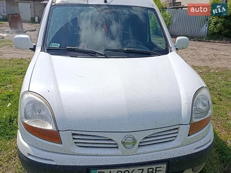 Nissan Kubistar 2004