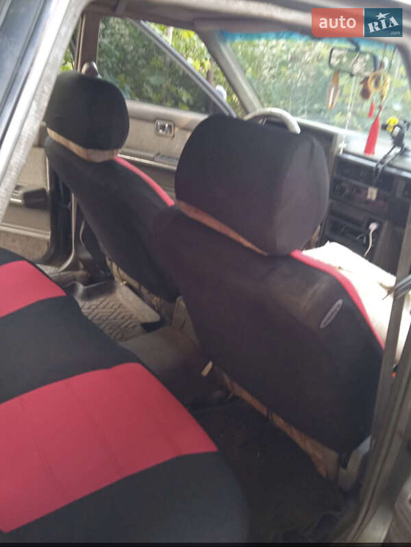 Седан Nissan Laurel 1987 в Новому Бузі фото 9 Седан Nissan Laurel 1987 в Новому Бузі