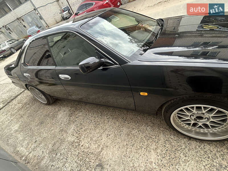 Седан Nissan Laurel 2001 в Киеве