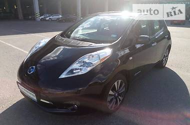 Хэтчбек Nissan Leaf 2013 в Днепре