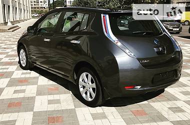  Nissan Leaf 2014 в Киеве