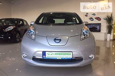 Хэтчбек Nissan Leaf 2013 в Житомире