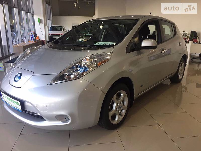 Хэтчбек Nissan Leaf 2013 в Житомире