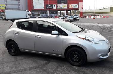 Хетчбек Nissan Leaf 2013 в Харкові