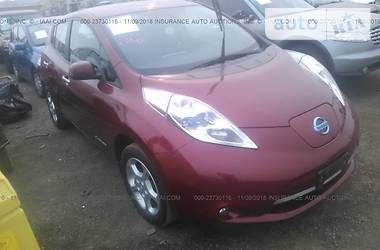 Хэтчбек Nissan Leaf 2015 в Мариуполе