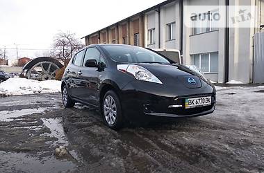 Хэтчбек Nissan Leaf 2017 в Ровно