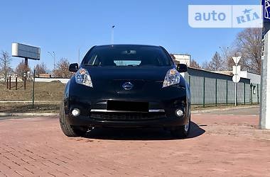 Хэтчбек Nissan Leaf 2013 в Киеве