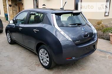 Хэтчбек Nissan Leaf 2013 в Запорожье