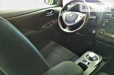 Лифтбек Nissan Leaf 2014 в Киеве