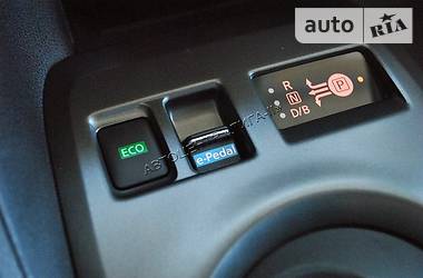 Хетчбек Nissan Leaf 2018 в 