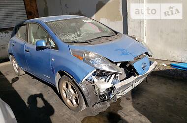 Внедорожник / Кроссовер Nissan Leaf 2011 в Львове