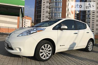 Хетчбек Nissan Leaf 2014 в Івано-Франківську