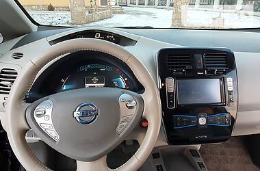 Хэтчбек Nissan Leaf 2014 в Тернополе