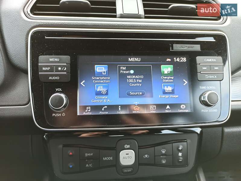 Хетчбек Nissan Leaf 2018 в Шептицькому