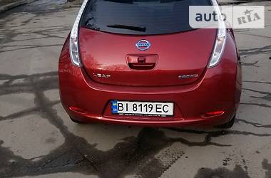 Хэтчбек Nissan Leaf 2014 в Полтаве