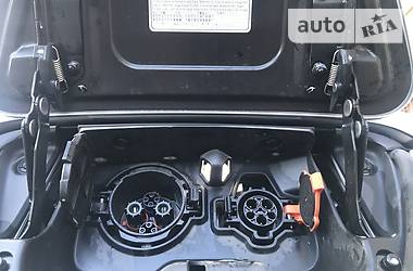 Хетчбек Nissan Leaf 2016 в 