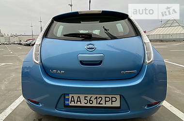 Хэтчбек Nissan Leaf 2013 в Киеве