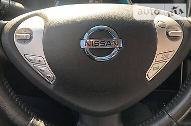 Хэтчбек Nissan Leaf 2014 в Кривом Роге