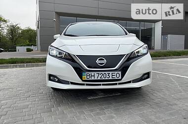 Хетчбек Nissan Leaf 2018 в 