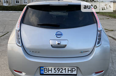 Хэтчбек Nissan Leaf 2013 в Одессе