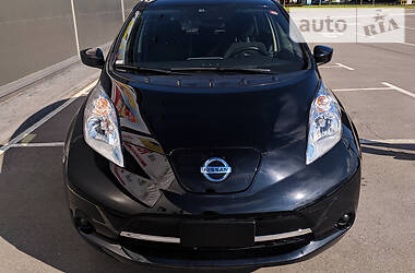 Хэтчбек Nissan Leaf 2016 в Киеве