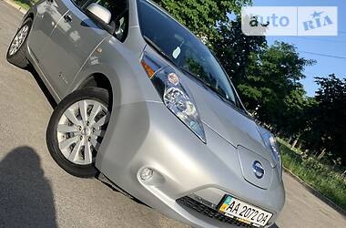 Хетчбек Nissan Leaf 2014 в Києві