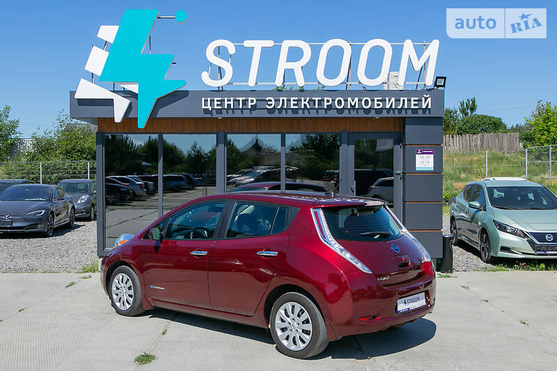 Хетчбек Nissan Leaf 2016 в Харкові
