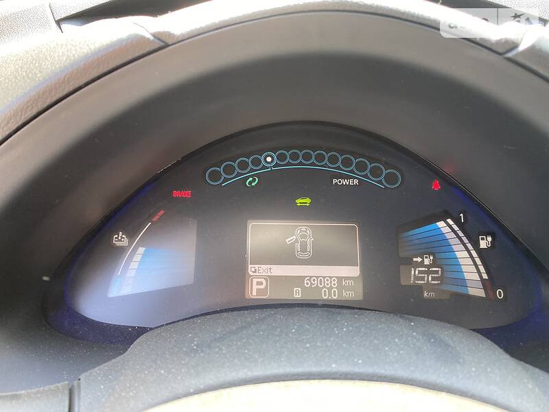 Хетчбек Nissan Leaf 2016 в Києві