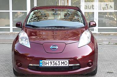 Хэтчбек Nissan Leaf 2017 в Одессе