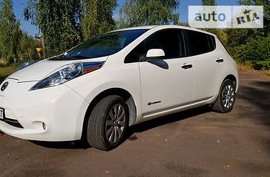 Хэтчбек Nissan Leaf 2013 в Киеве