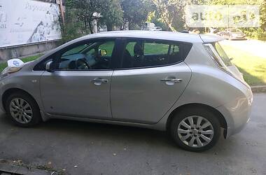 Хетчбек Nissan Leaf 2016 в Вінниці